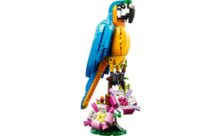 31136 | LEGO® Creator 3-in-1 Exotic Parrot