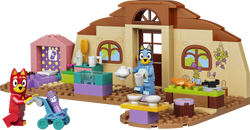 11221 | LEGO® Bluey School with Rusty and Bluey Sets Bluey