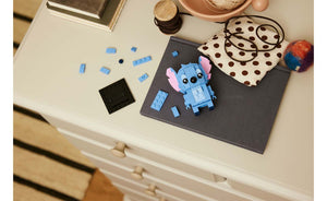 40674 | LEGO® BrickHeadz™ Stitch