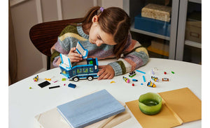 75581 | LEGO® Despicable Me Minions’ Music Party Bus