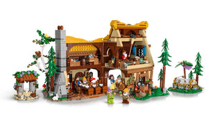 43242 | LEGO® Disney™ Snow White and the Seven Dwarfs' Cottage