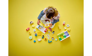 10992 | LEGO® DUPLO® Life at the Day-Care Center