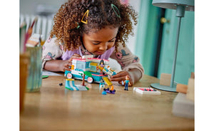 42613 | LEGO® Friends Heartlake City Hospital Ambulance