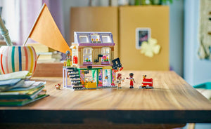 42653 | LEGO® Friends Music Shop & Apartment