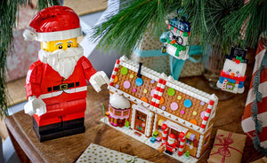 40820 | LEGO® Iconic Up-Scaled Santa Minifigure