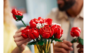 10328 | LEGO® ICONS™ Bouquet of Roses