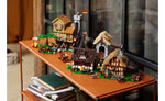 10332 | LEGO® ICONS™ Medieval Town Square