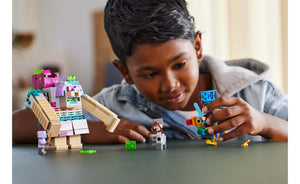 21257 | LEGO® Minecraft® The Devourer Showdown