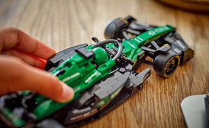 77245 | LEGO® Speed Champions Aston Martin Aramco F1® AMR24 Race Car
