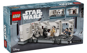 75387 | LEGO® Star Wars™ Boarding the Tantive IV™