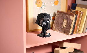 75415 | LEGO® Star Wars™ Kylo Ren™ Helmet