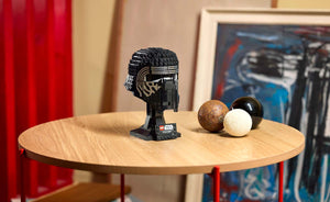 75415 | LEGO® Star Wars™ Kylo Ren™ Helmet