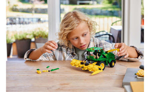 42168 | LEGO® Technic John Deere 9700 Forage Harvester