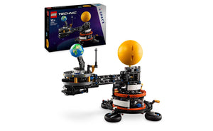 42179 | LEGO® Technic Planet Earth and Moon in Orbit