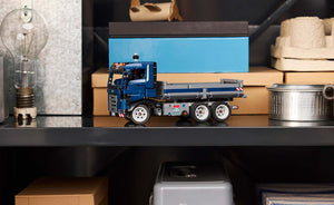 42203 | LEGO® Technic Tipping Dump Truck