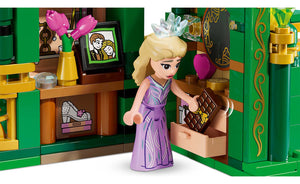 75689 | LEGO® Wicked Emerald City & Kiamo Ko Castle