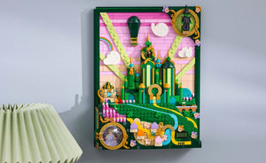 75685 | LEGO® Wicked Emerald City Wall Art