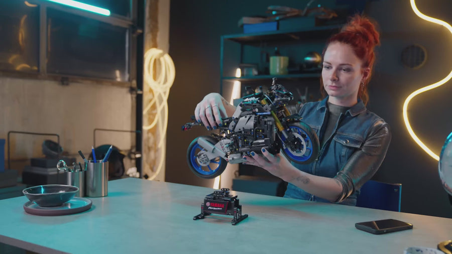 42159 | LEGO® Technic Yamaha MT-10 SP
