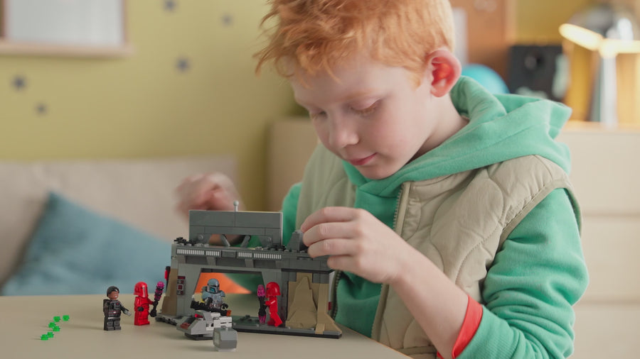 75386 | LEGO® Star Wars™ Paz Vizsla™ and Moff Gideon™ Battle