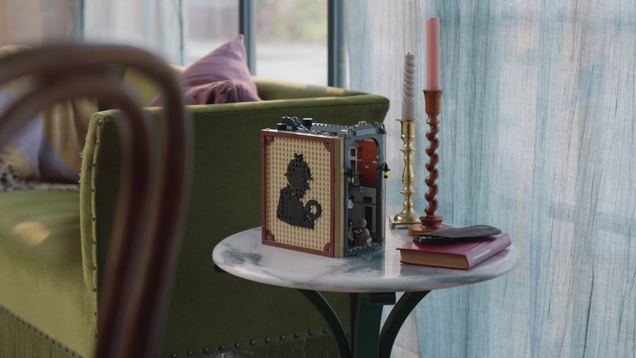 10351 | LEGO® ICONS™ Sherlock Holmes: Book Nook