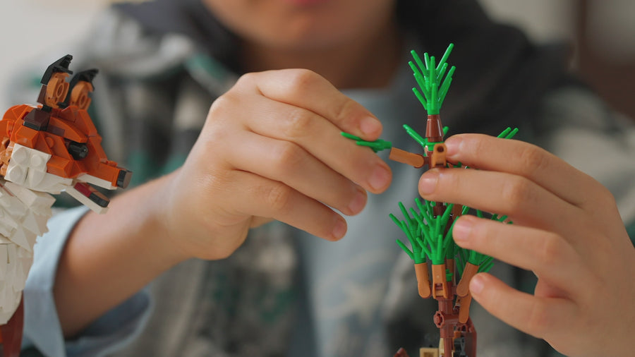 31154 | LEGO® Creator 3-in-1 Forest Animals: Red Fox