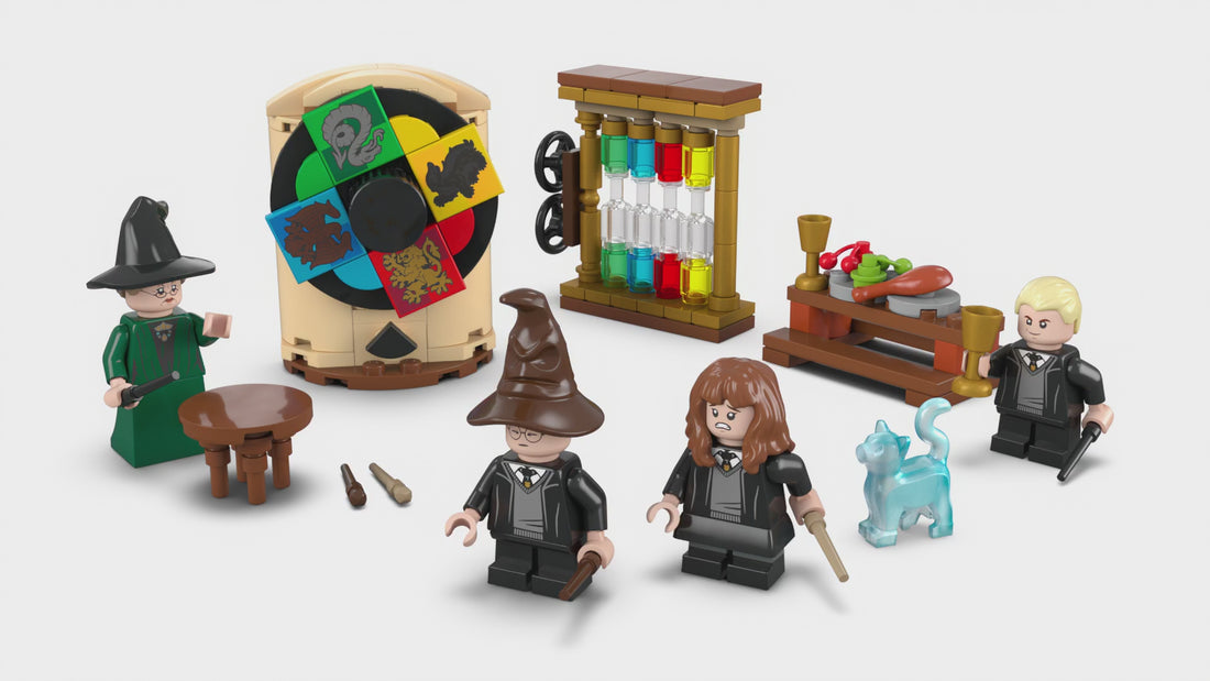 76460 | LEGO® Harry Potter™ Hogwarts™ Castle: Sorting Hat™ Ceremony Sets Harry Potter