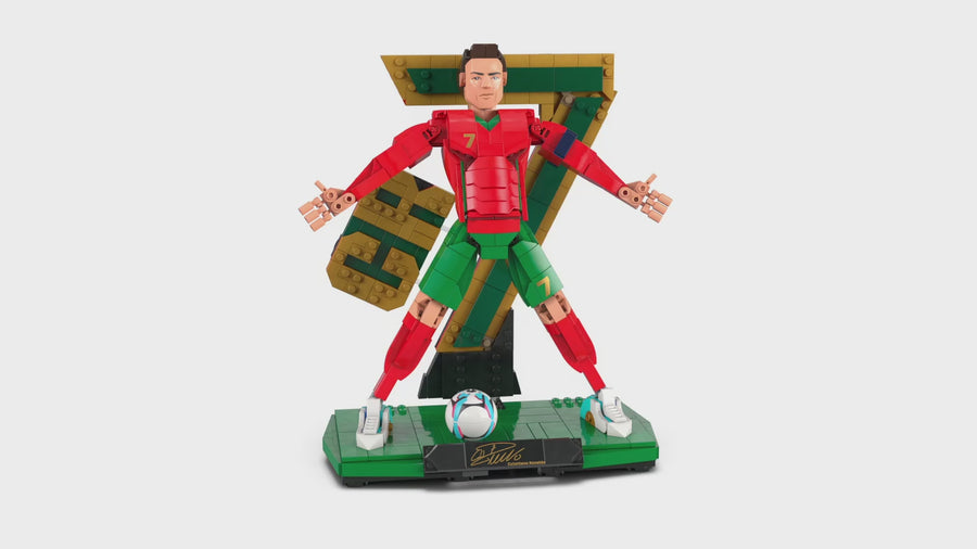 43016 | LEGO® Editions Cristiano Ronaldo – Soccer Legend