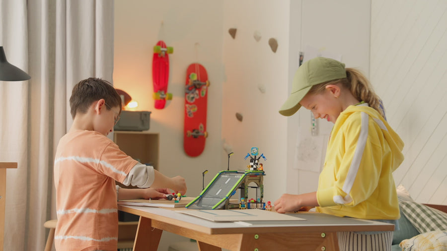 60460 | LEGO® City No Limits: Race Car Ramp Track