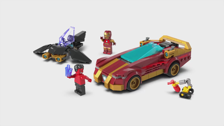 76310 | LEGO® Marvel Iron Man Car & Black Panther vs. Red Hulk