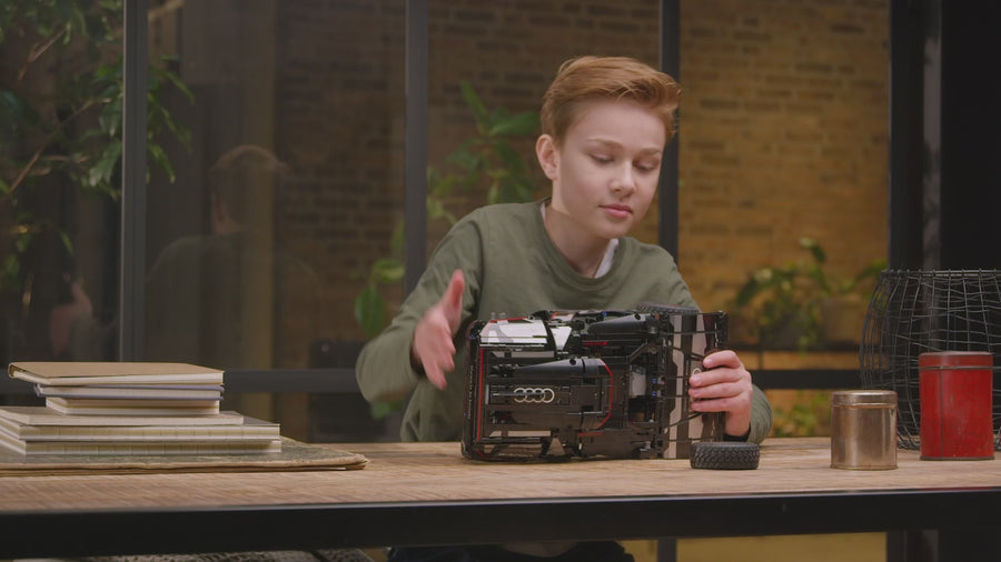 42160 | LEGO® Technic Audi RS Q e-tron