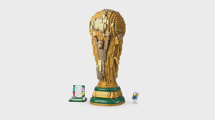 43020 | LEGO® Iconic FIFA World Cup™ Official Trophy