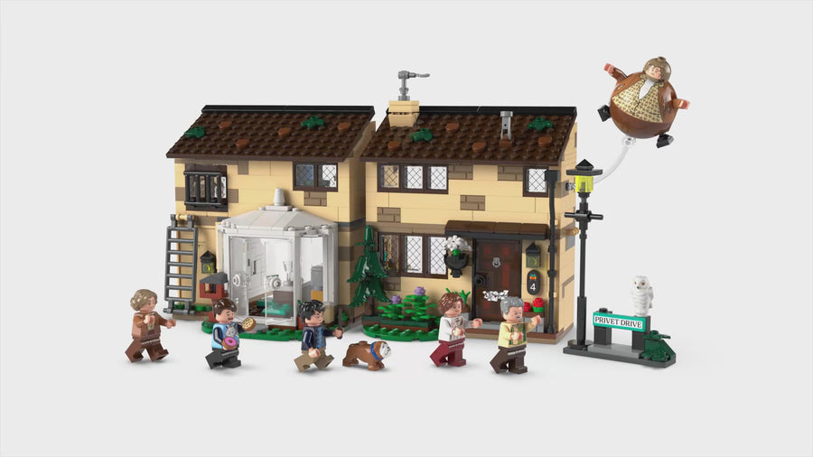 76451 | LEGO® Harry Potter™ Privet Drive: Aunt Marge's Visit