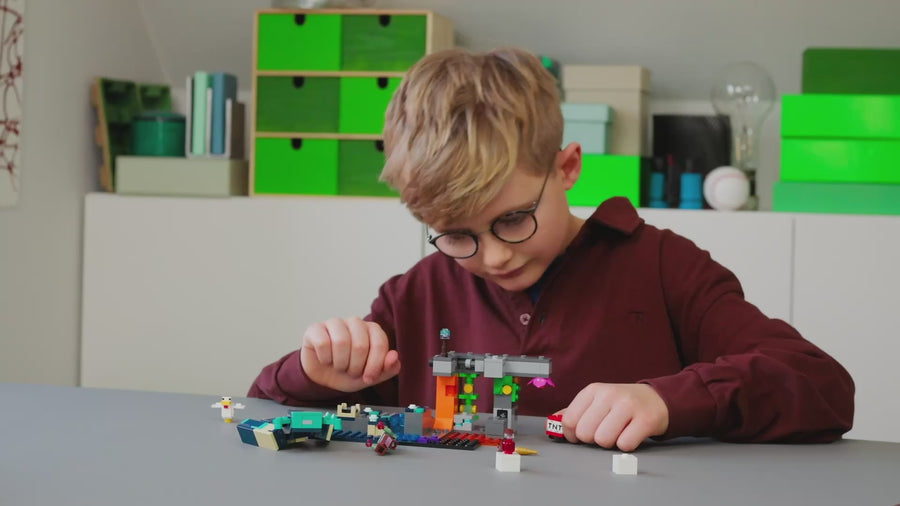 21274 | LEGO® Minecraft® The Warden Encounter
