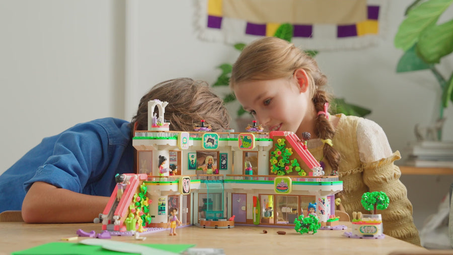 42604 | LEGO® Friends Heartlake City Shopping Mall