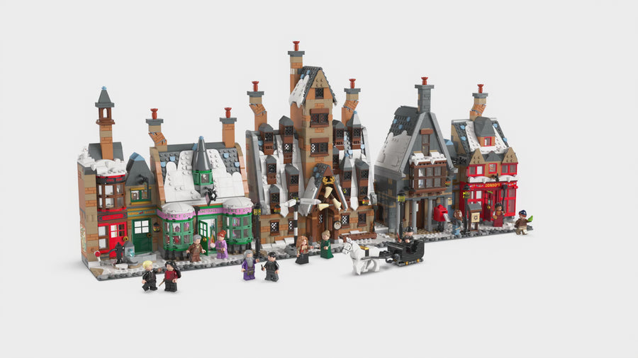 76457 | LEGO® Harry Potter™ Hogsmeade™ Village – Collectors' Edition