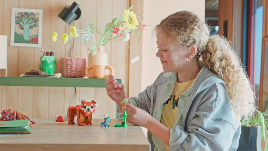 31394 | LEGO® Creator 3-in-1 Cute Animals: Red Panda Sets Creator 3-in-1