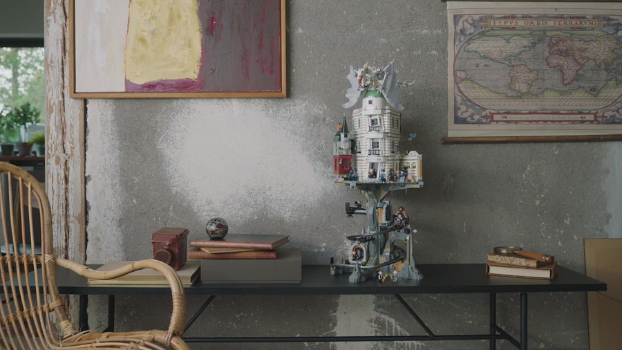 76417 | LEGO® Harry Potter™ Gringotts™ Wizarding Bank – Collectors' Edition