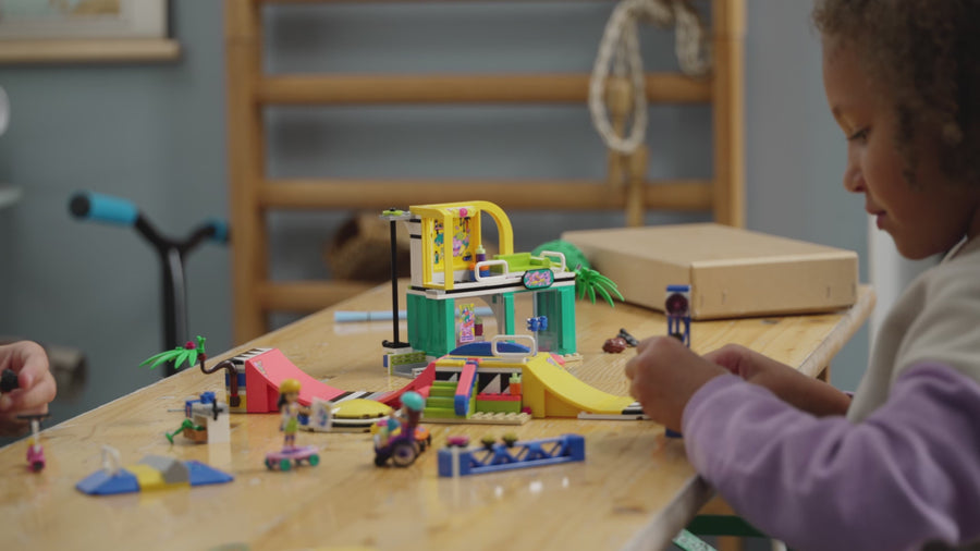 41751 | LEGO® Friends Skate Park