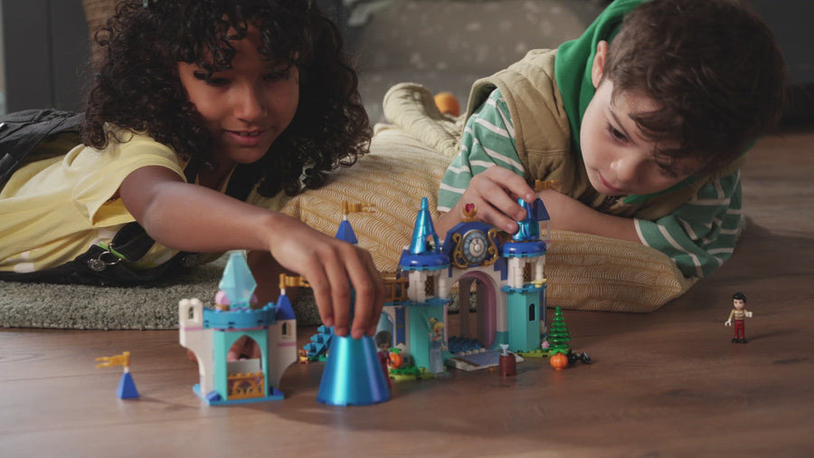 43206 | LEGO® Disney™ Cinderella and Prince Charming's Castle