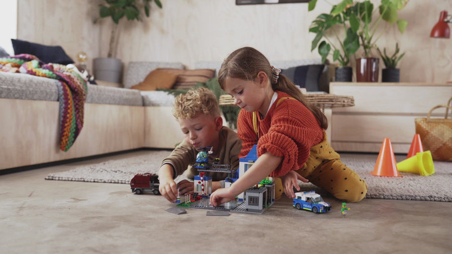 60316 | LEGO® City Police Station