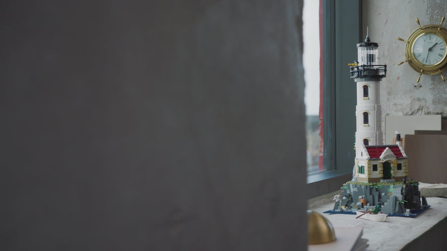 21335 | LEGO® Ideas Motorized Lighthouse