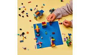 11025 | LEGO® Classic Blue Baseplate